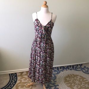 M Mimi Chica Peek-a-Boo key midi Beach sundress